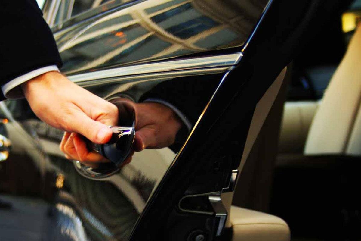 رقم تليفون ليموزين مطار القاهرة